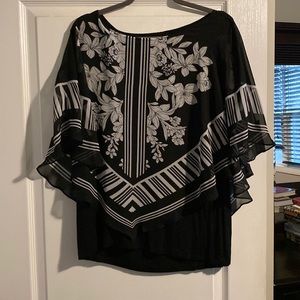 Apt 9 flowy top / cape with built in tank top size xl